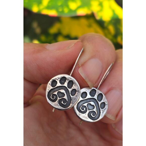 Vintage Sterling Silver Paw Print Heart French Wire Earrings Dog Lovers by RL - Picture 1 of 7